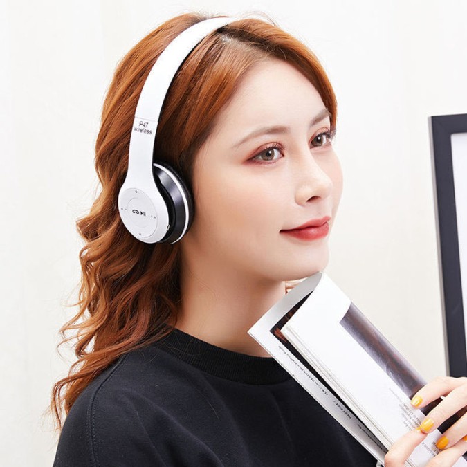 P 47 Headphone 2